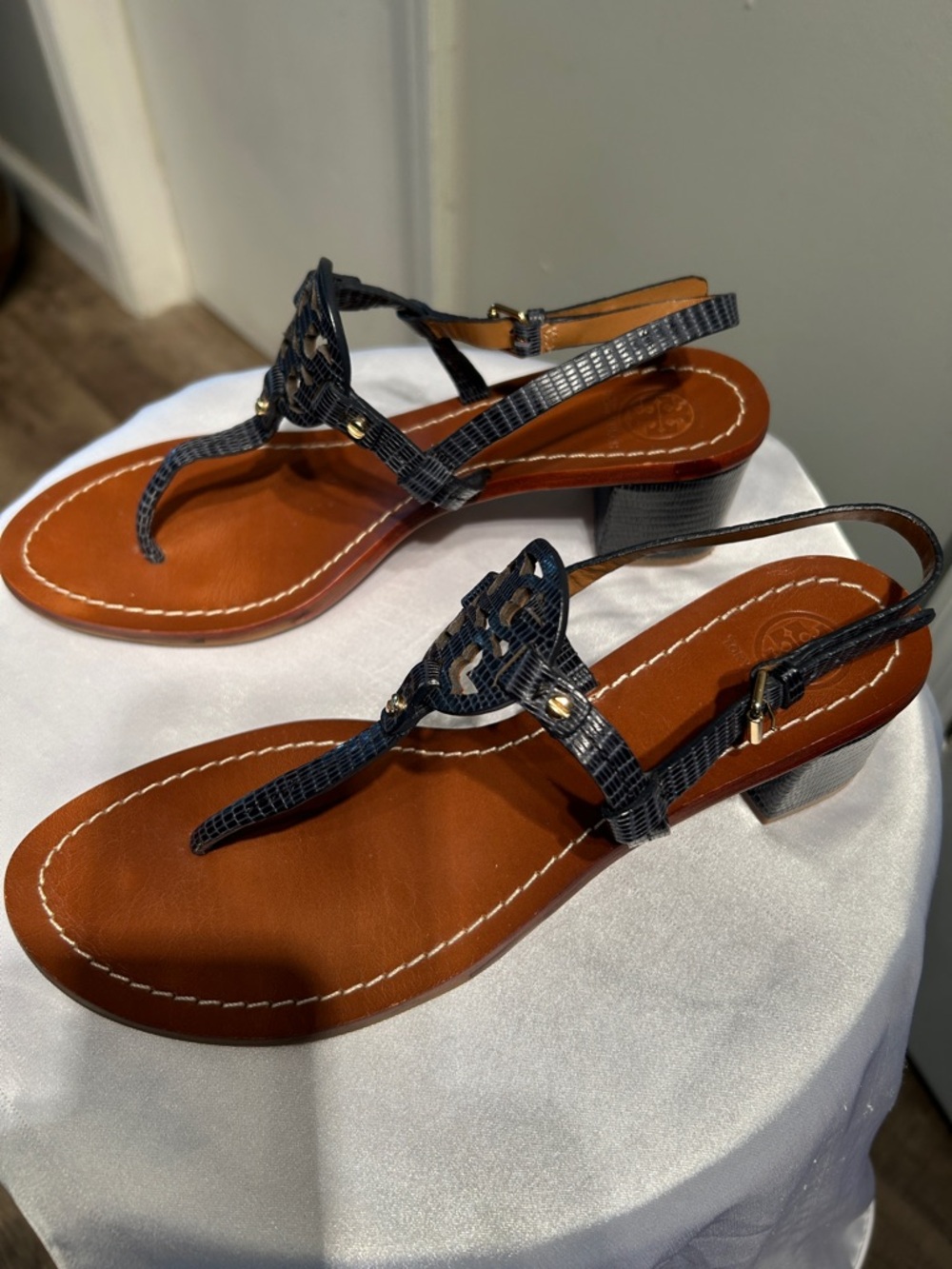 Tory Burch Navy and Tan Miller Thong Sandals - Picture 2 of 7